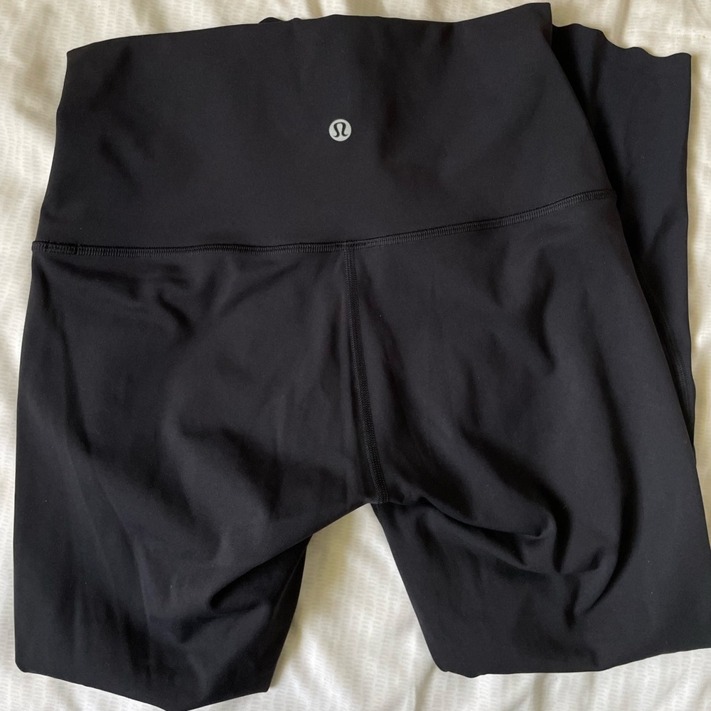 NWOT 7/8th length lululemon leggings